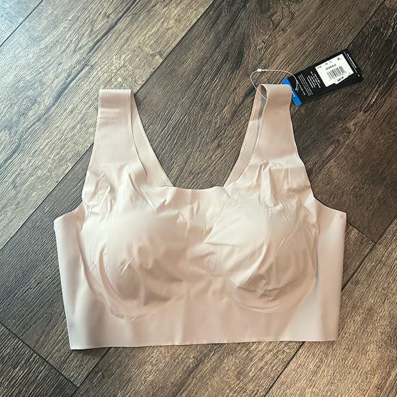 Bali Wireless Bra - Picture 1 of 4